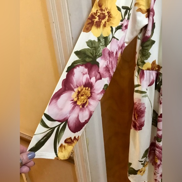 Red Lolly brand Large Floral Dress or Tunic - Picture 2 of 5